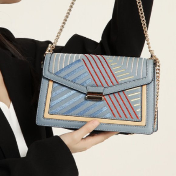Casual portable messenger bag